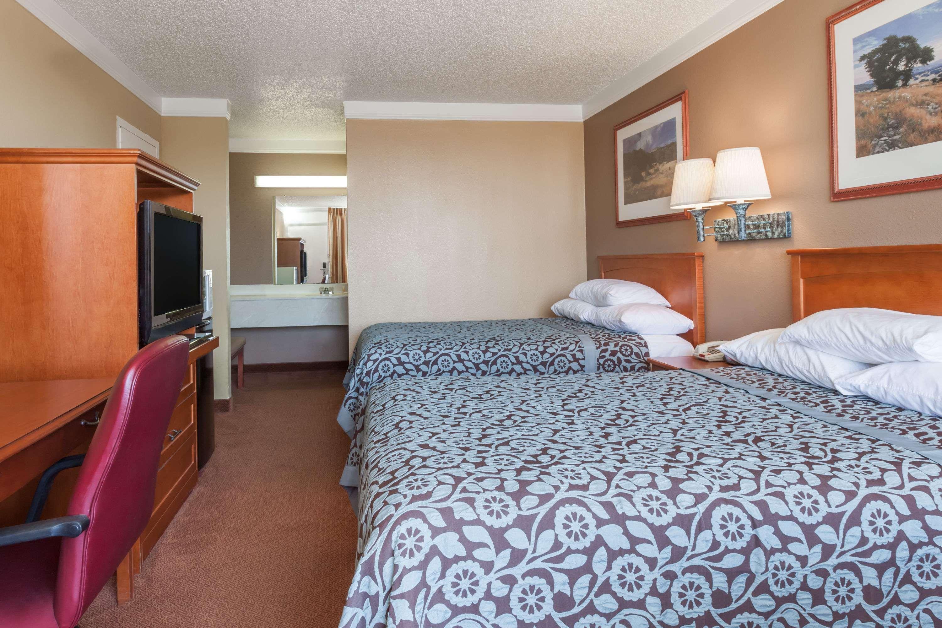 Days Inn By Wyndham Hillsboro Tx Kültér fotó